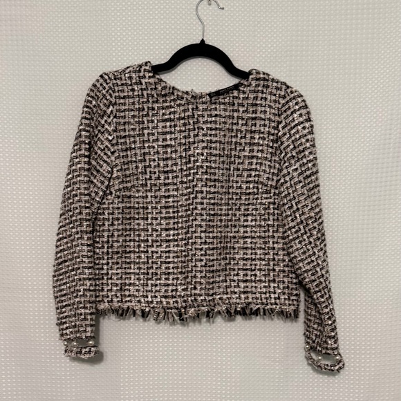 ZARA Boucle Tweed Textured Cropped Jacket Pearl Cuffs Frayed Hem Chic Blazer M - Picture 4 of 7
